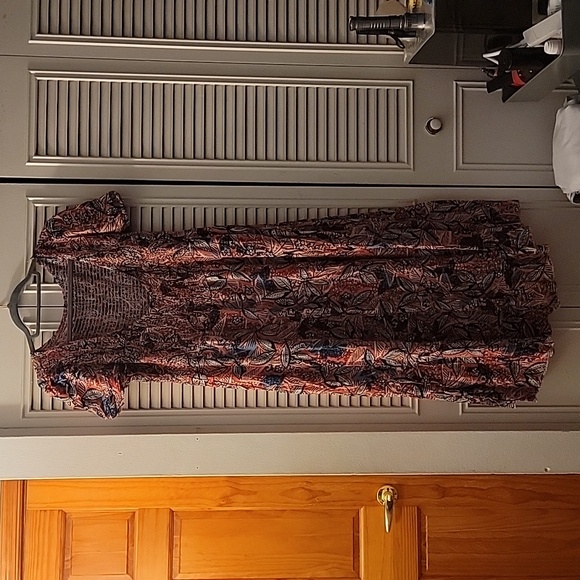 Tropical Vacation Dress - Picture 3 of 9